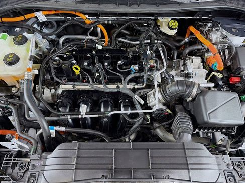 Certified 2023 Ford Escape ST-Line w/ Equipment Group 301A FWD image 16
