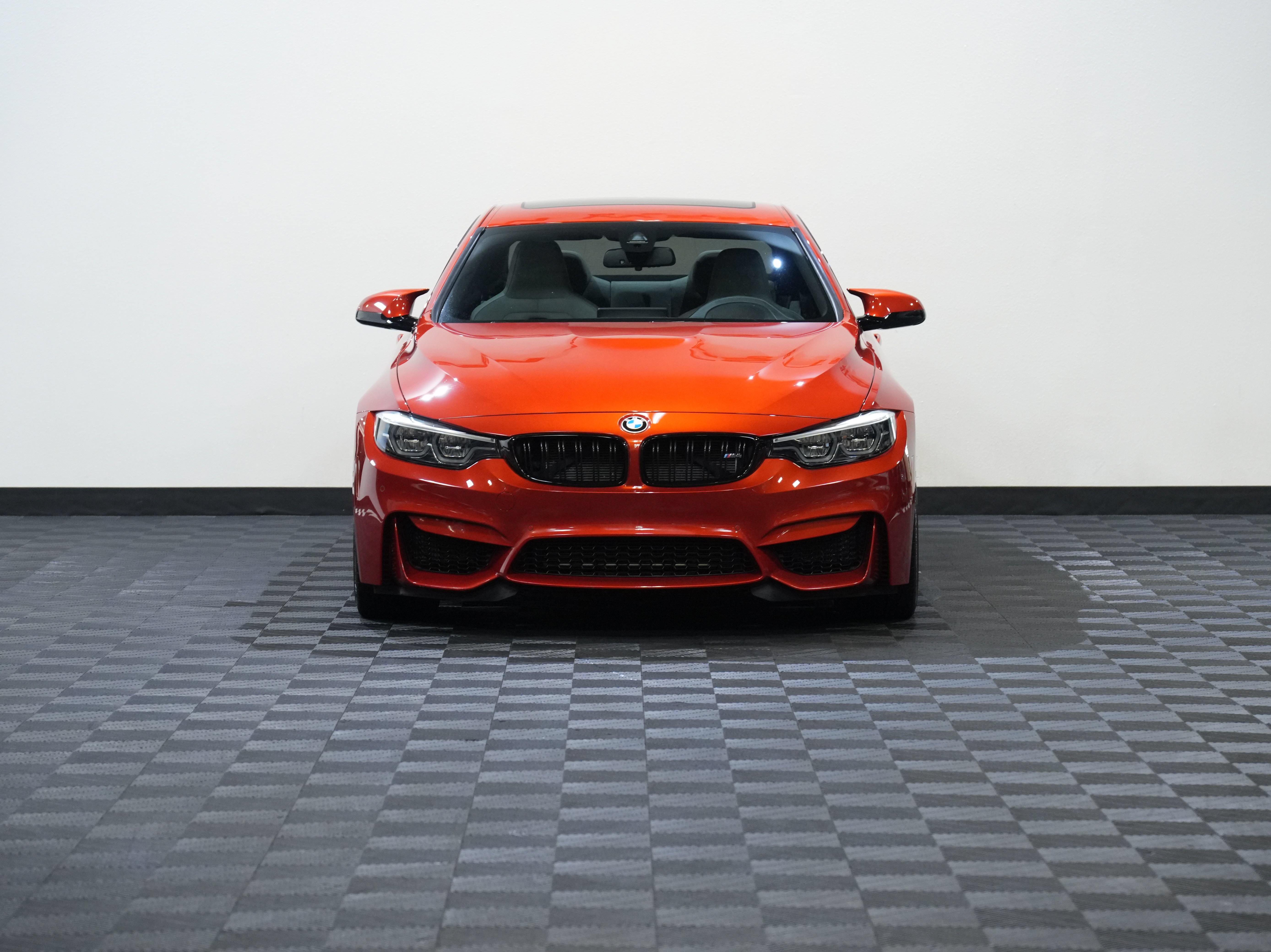 Used 2020 BMW M4 Coupe w/ Competition Package RWD image 4