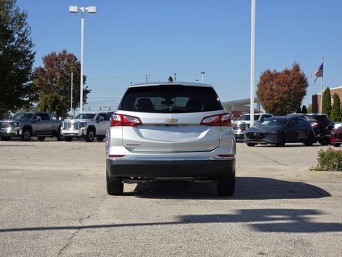 Used 2020 Chevrolet Equinox LT image 6