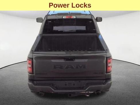 Used 2026 RAM 1500 Big Horn AWD/4WD image 7
