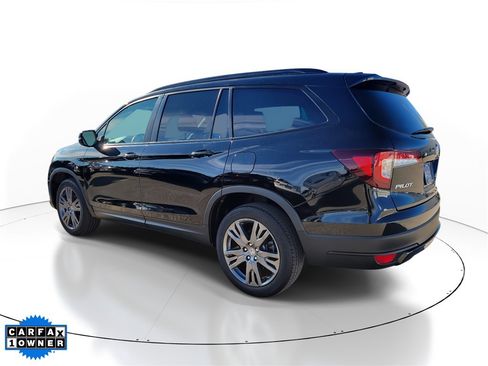Used 2022 Honda Pilot Sport image 3