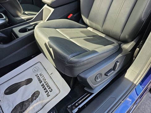 Used 2023 Audi Q4 e-tron Premium Plus w/ Premium Plus image 30