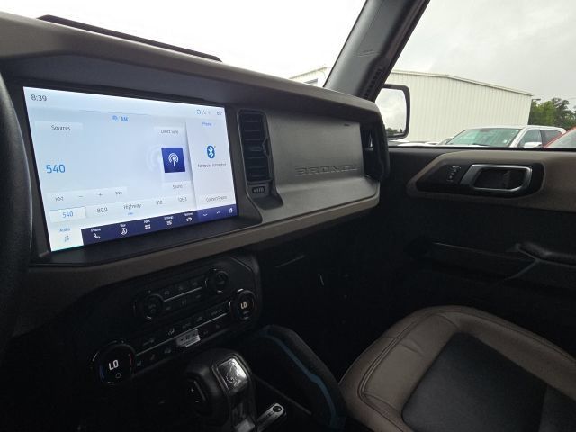 Used 2024 Ford Bronco Wildtrak AWD/4WD image 26