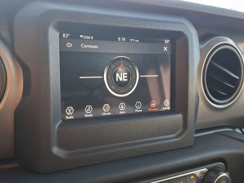 Used 2020 Jeep Gladiator Sport w/ Quick Order Package 24S AWD/4WD image 17