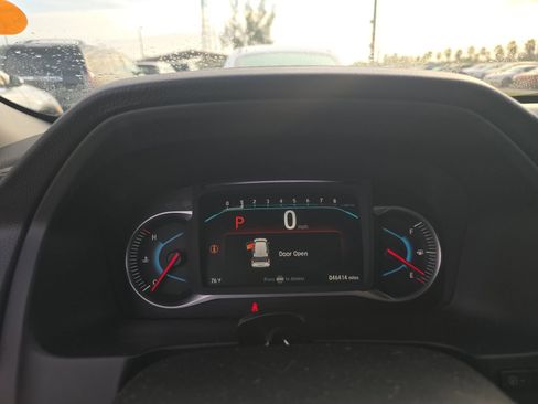 Used 2019 Honda Pilot Touring image 2