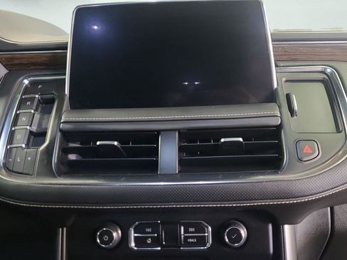 Used 2023 Chevrolet Tahoe Premier image 16