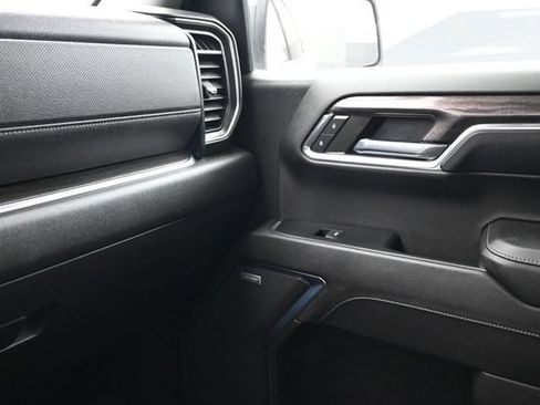 Used 2023 Chevrolet Silverado 1500 LTZ w/ LTZ Convenience Package II AWD/4WD image 13