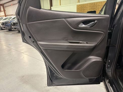 Used 2020 Chevrolet Blazer LT image 32