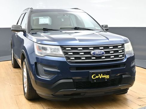 Used 2017 Ford Explorer 4WD image 4