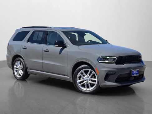 Used 2023 Dodge Durango GT RWD image 8