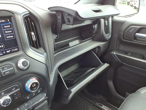 Used 2021 GMC Sierra 1500 AT4 AWD/4WD image 32