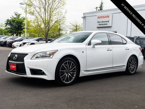 Used 2013 Lexus LS 460 AWD w/ F-Sport Pkg image 3