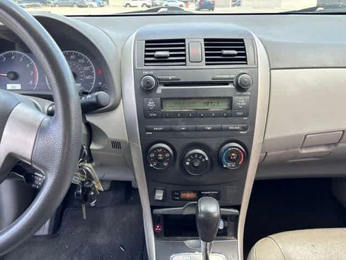 Used 2010 Toyota Corolla LE w/ LE EVP Pkg #1 FWD image 18