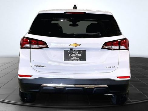 Used 2023 Chevrolet Equinox LT AWD/4WD image 4