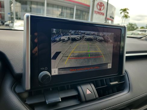 Certified 2023 Toyota RAV4 XLE w/ Convenience Package FWD image 34
