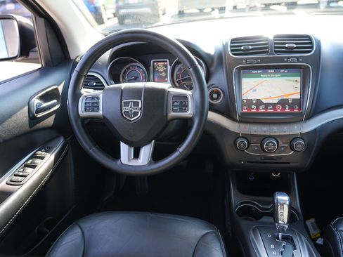 Used 2019 Dodge Journey Crossroad w/ Nav & Sun Group AWD/4WD image 20