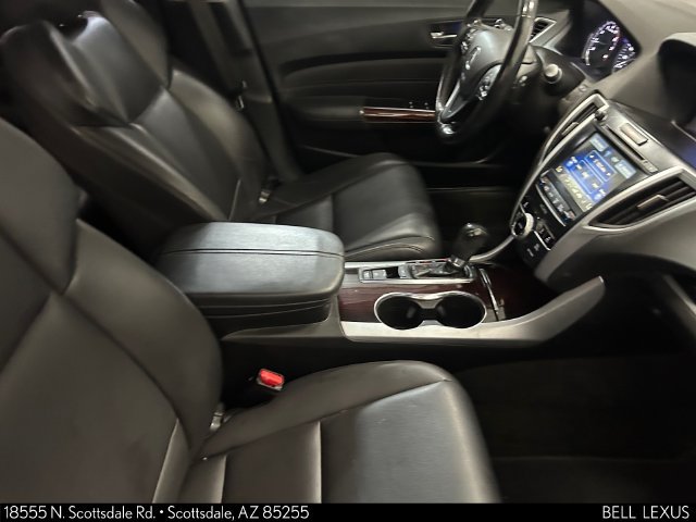 Used 2017 Acura TLX FWD image 11