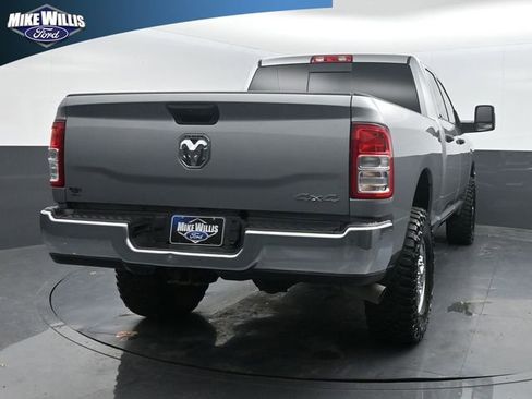 Used 2024 RAM 2500 Tradesman w/ Chrome Appearance Group AWD/4WD image 7