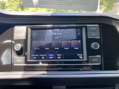 Used 2023 Volkswagen Jetta Sport FWD image 15