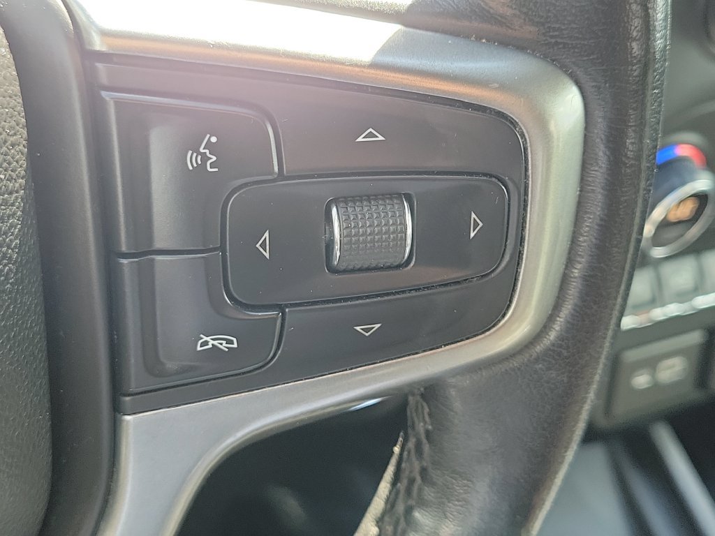 Used 2021 Chevrolet Silverado 1500 LTZ AWD/4WD image 10