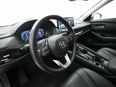 Certified 2023 Honda Accord Touring image 8