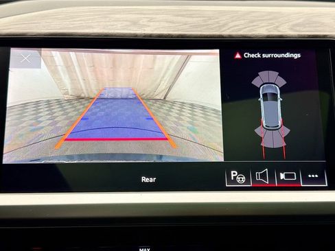 Certified 2023 Audi Q4 e-tron Premium Plus w/ Premium Plus image 15