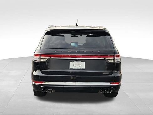 Used 2023 Lincoln Aviator Black Label Grand Touring w/ Class IV Trailer Tow Package AWD/4WD image 4
