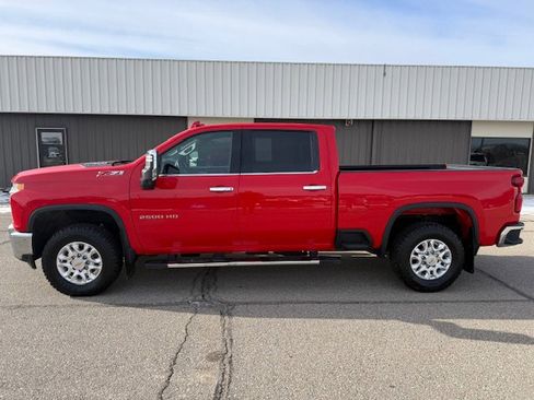 Used 2022 Chevrolet Silverado 2500 LTZ w/ Safety Package image 8