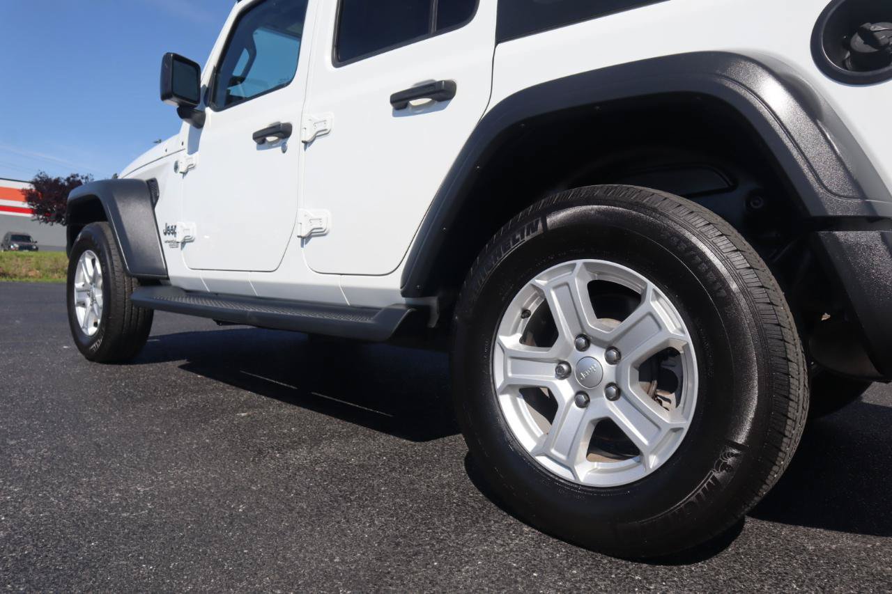 Used 2018 Jeep Wrangler Unlimited Sport S AWD/4WD image 25