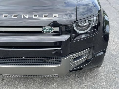 Used 2023 Land Rover Defender 110 X-Dynamic SE AWD/4WD image 7