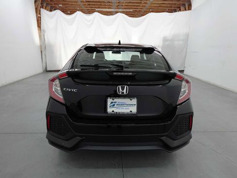 Used 2019 Honda Civic EX image 6