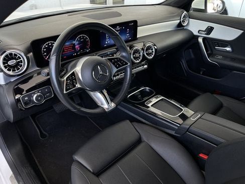 Used 2025 Mercedes-Benz CLA 250 image 12