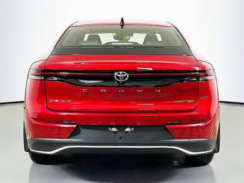 New 2026 Toyota Crown image 5