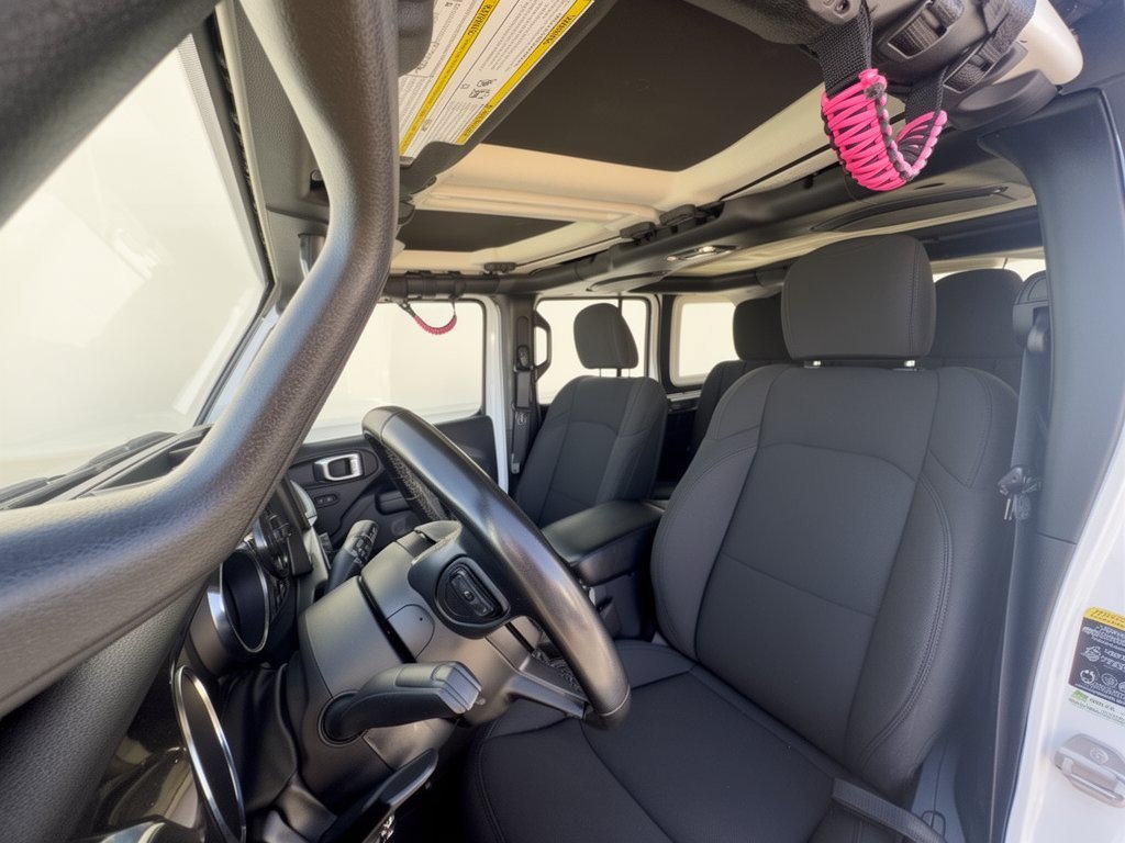 Used 2021 Jeep Wrangler Unlimited Sport AWD/4WD image 5