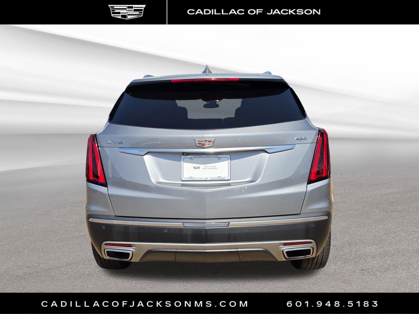 Certified 2025 Cadillac XT5 Premium Luxury FWD image 11