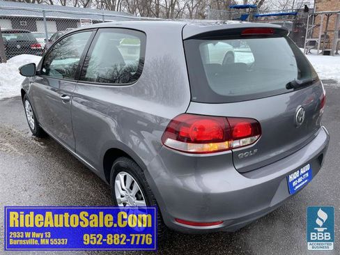 Used 2010 Volkswagen Golf 2-Door image 7