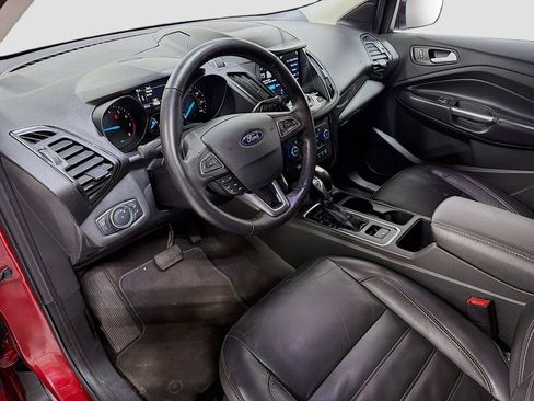 Used 2019 Ford Escape Titanium AWD/4WD image 10