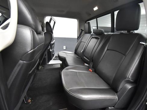 Used 2016 RAM 1500 Laramie w/ Convenience Group image 35