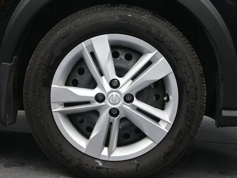Certified 2025 Nissan Kicks Play S FWD image 12