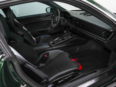 Used 2026 Porsche 911 GT3 image 12