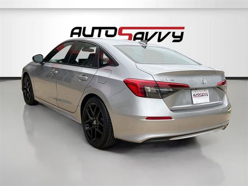 Used 2024 Honda Civic Sport image 5