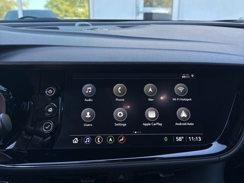 Used 2023 Buick Envision Avenir image 10