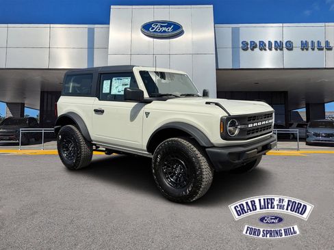 New 2026 Ford Bronco 2-Door w/ Sasquatch Package AWD/4WD image 1