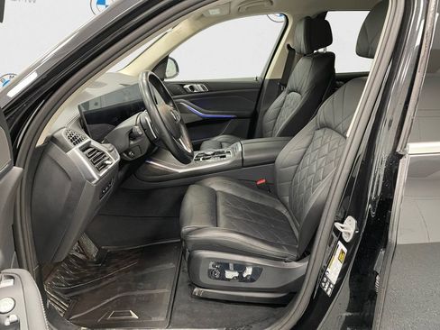 Used 2024 BMW X7 xDrive40i image 7