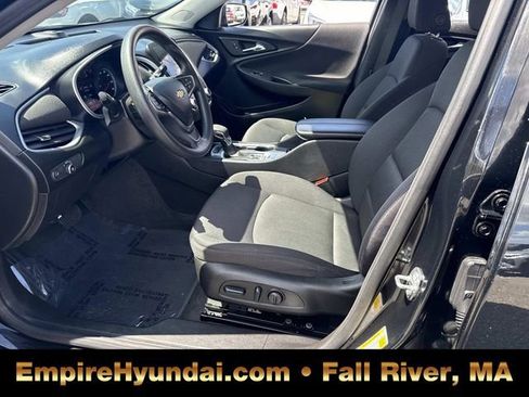 Used 2024 Chevrolet Malibu LT FWD image 19