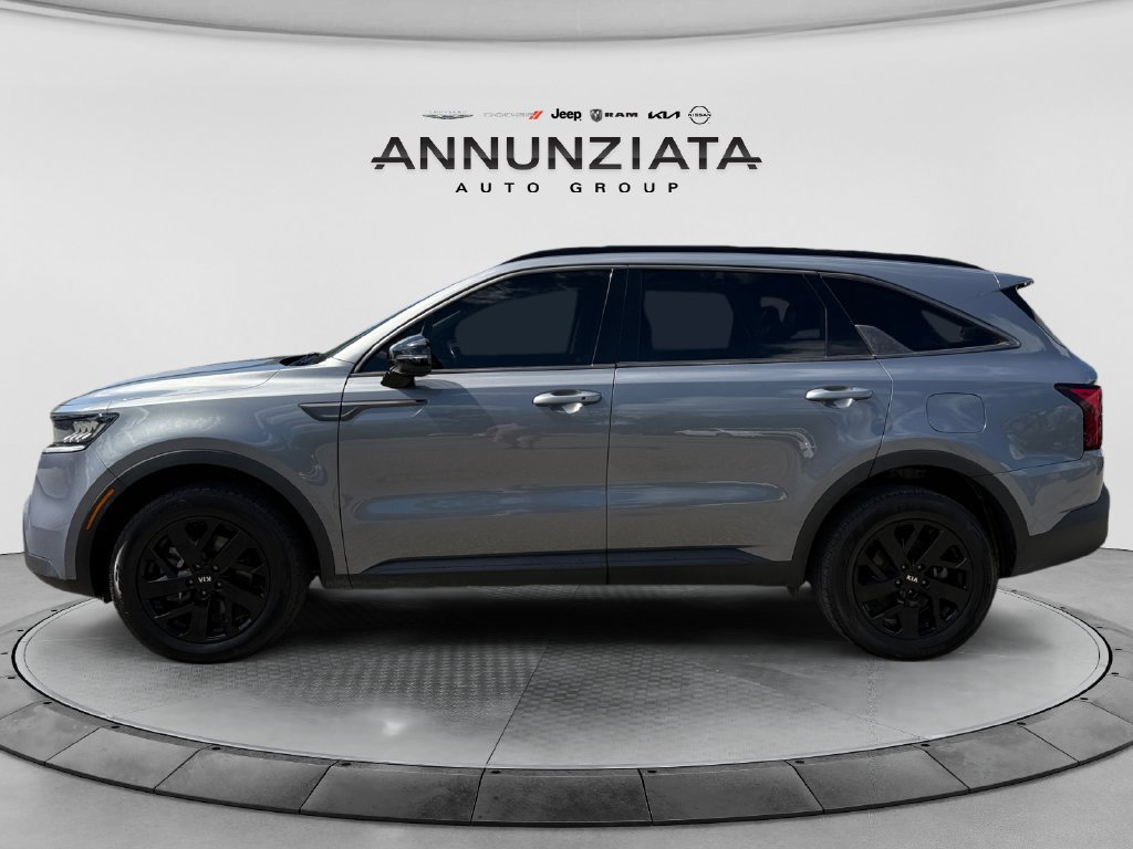 Used 2021 Kia Sorento S w/ Panoramic Sunroof Package AWD/4WD image 2
