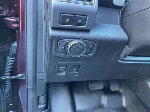 Used 2020 Ford Expedition Platinum image 32