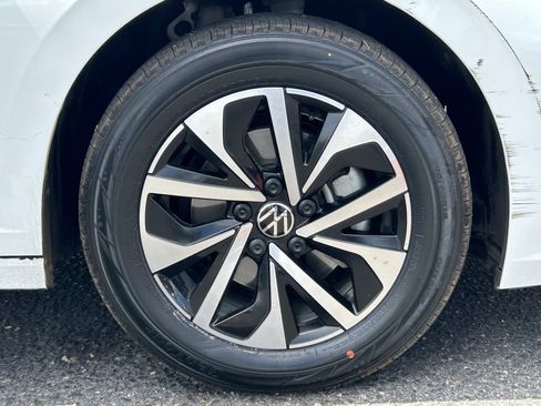 Used 2024 Volkswagen Jetta S FWD image 7