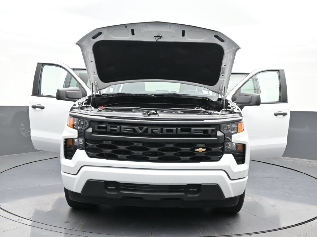 Used 2023 Chevrolet Silverado 1500 Custom RWD image 36