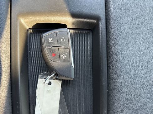 Used 2024 GMC Sierra 2500 Pro w/ Convenience Package image 25